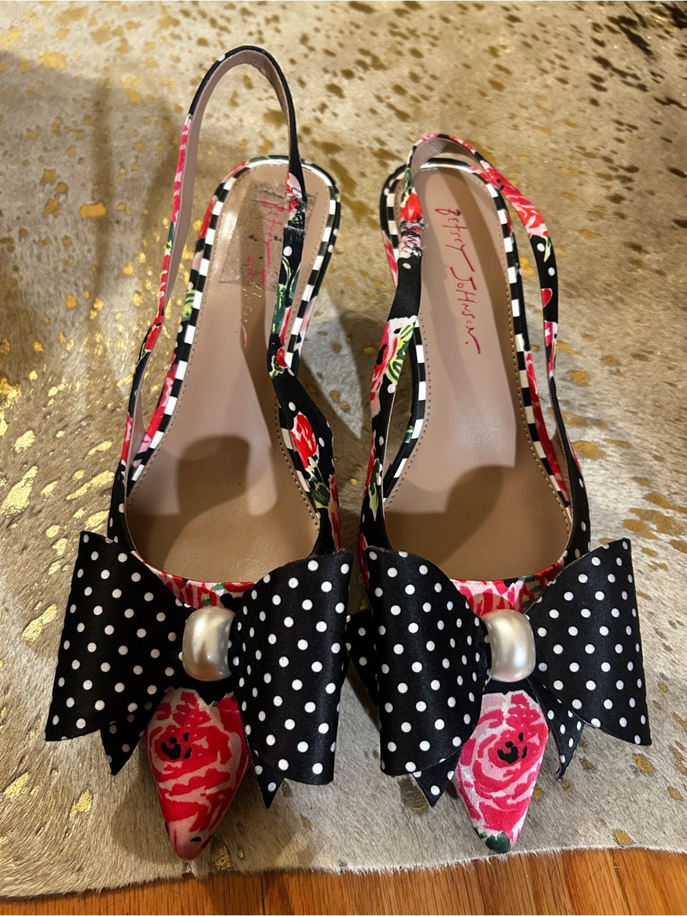 Betsey Johnson Black Polka Dot Bow Floral Slingback Pumps